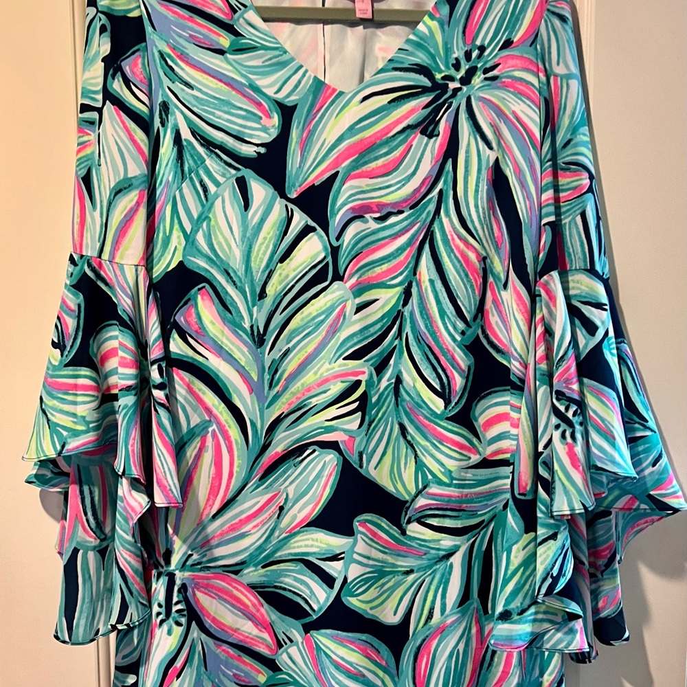 Gorgeous, Flowey bell sleeve Lilly dress